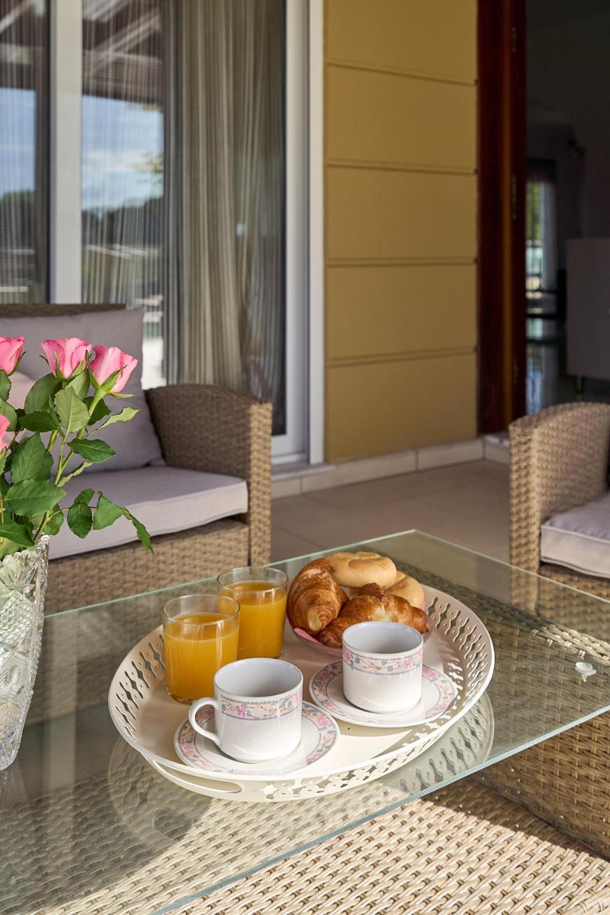 Vilă Gia's Luxury Asgourou